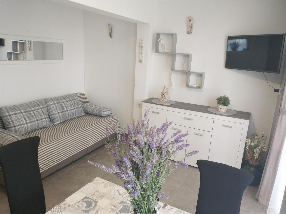 Apartments Rak Vis Eksteriør billede