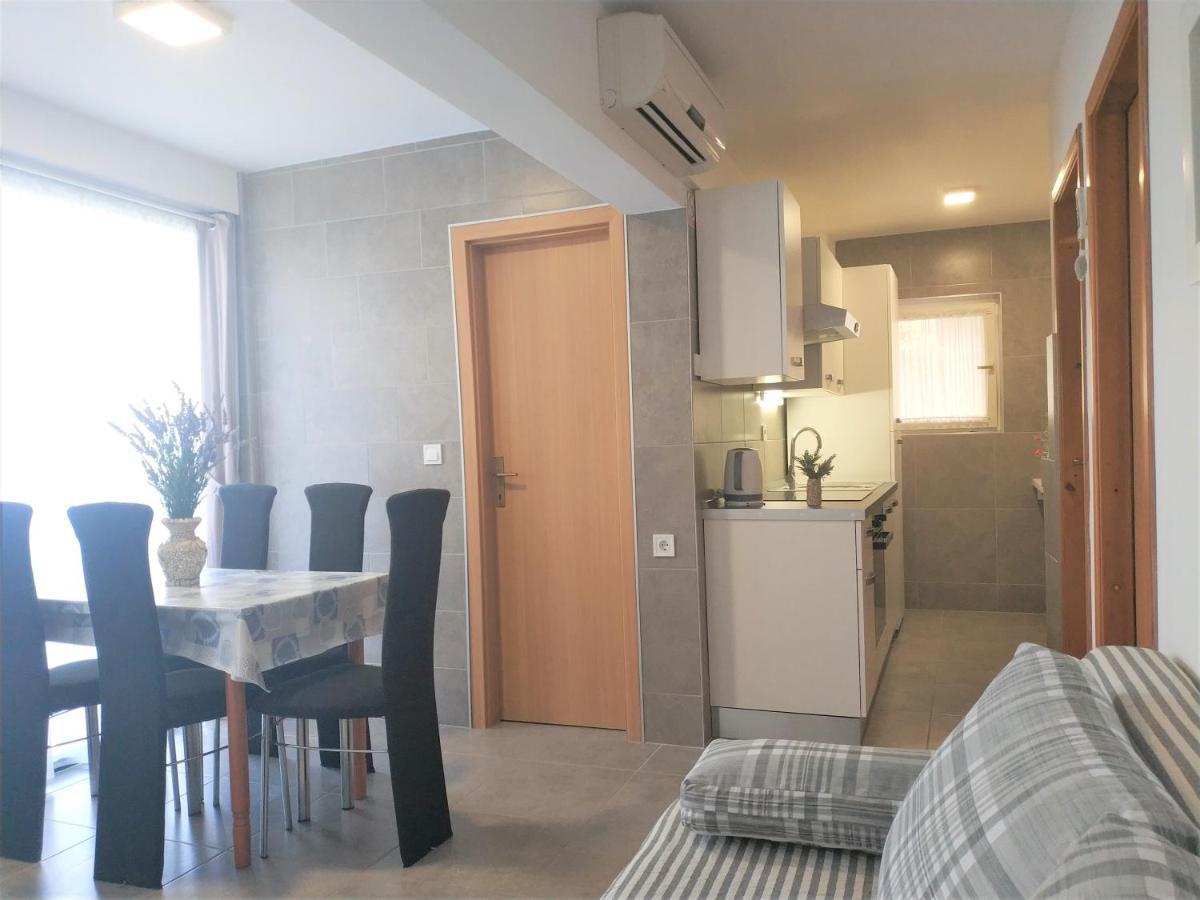 Apartments Rak Vis Eksteriør billede